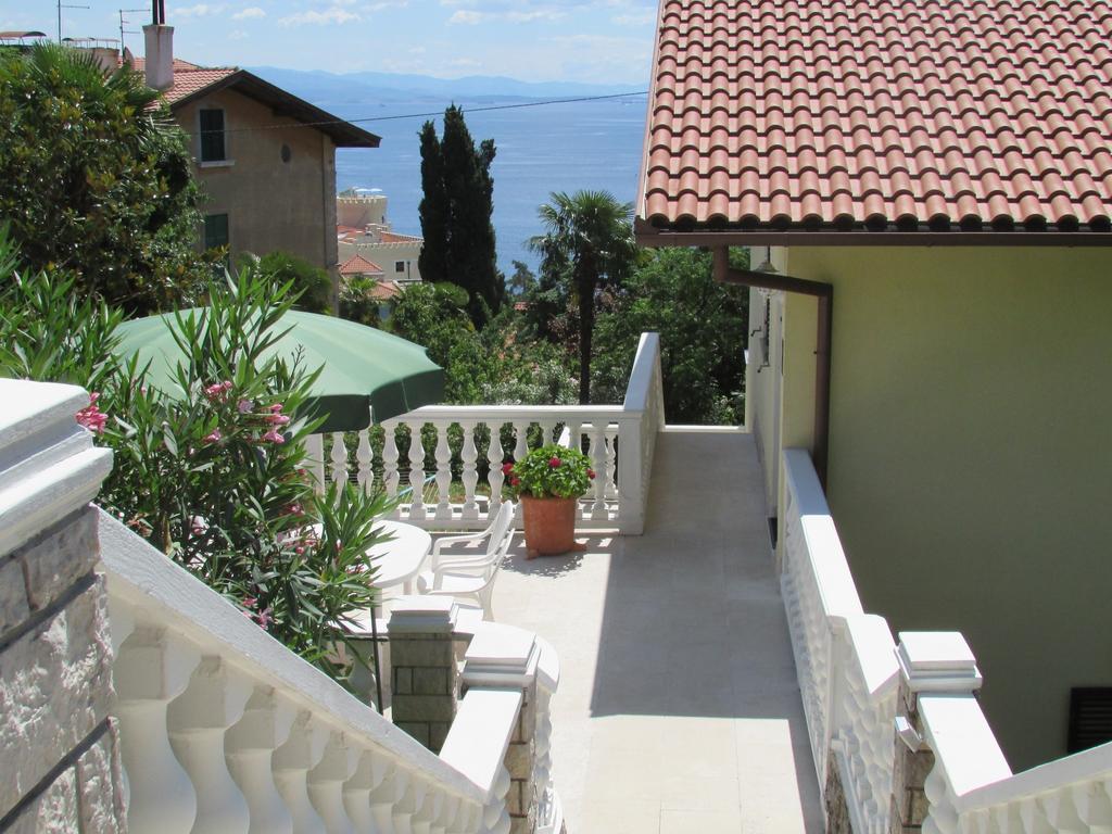 Guesthouse Katarina Опатия Экстерьер фото