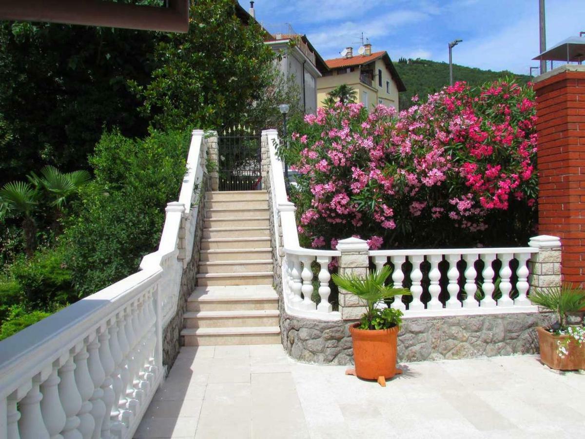 Guesthouse Katarina Опатия Экстерьер фото