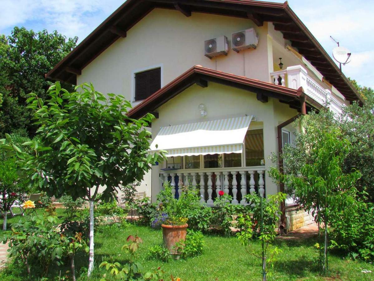Guesthouse Katarina Опатия Экстерьер фото